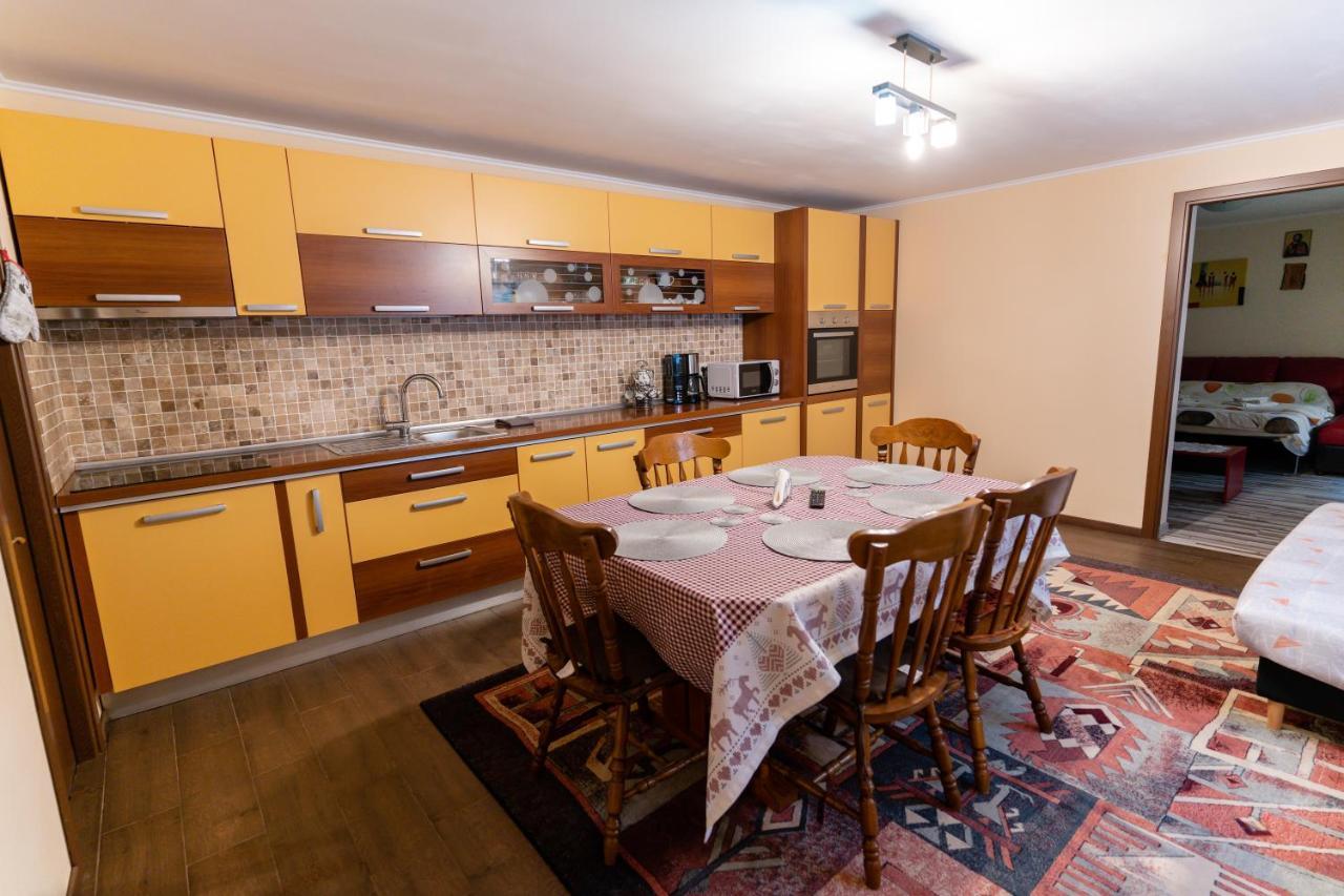 Mario'S Cozy Apartment Râșnov Zewnętrze zdjęcie