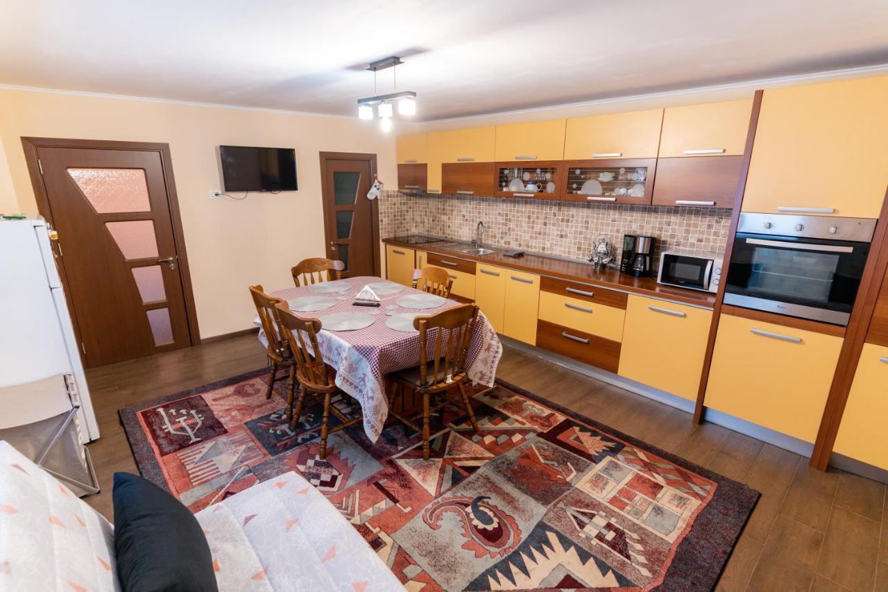 Mario'S Cozy Apartment Râșnov Zewnętrze zdjęcie