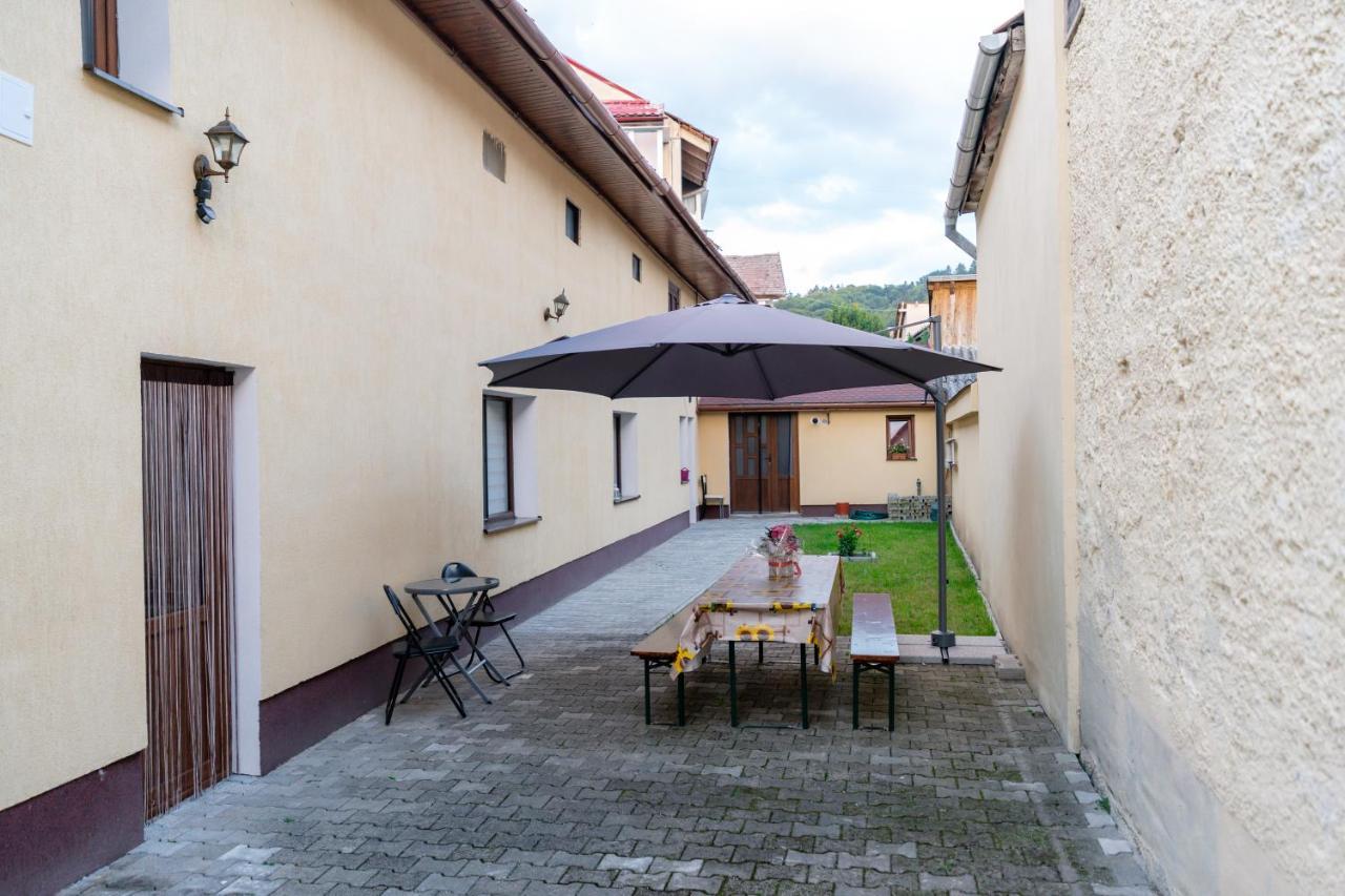 Mario'S Cozy Apartment Râșnov Zewnętrze zdjęcie